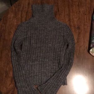 Turtle neck sweater